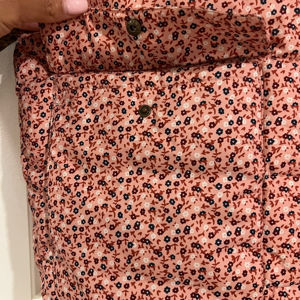 Universal Thread - Target Jacket - Picture 4 of 7